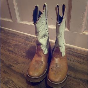 Women’s Laredo western boots